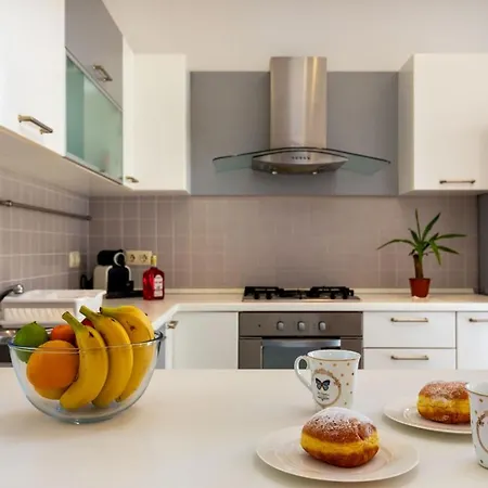 One-bedroom Albis With Balcony And Parking In Apartment *