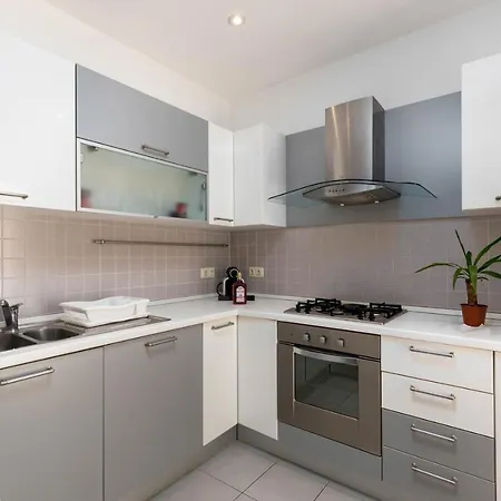 One-bedroom Albis With Balcony And Parking In * Rovinj
